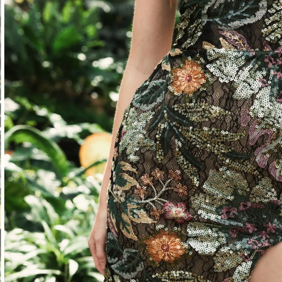 Mac Duggal EMBELLISHED FLORAL ONE SHOULDER GOWN STYLE 49574, SIZE 0/12 - Picture 8 of 17